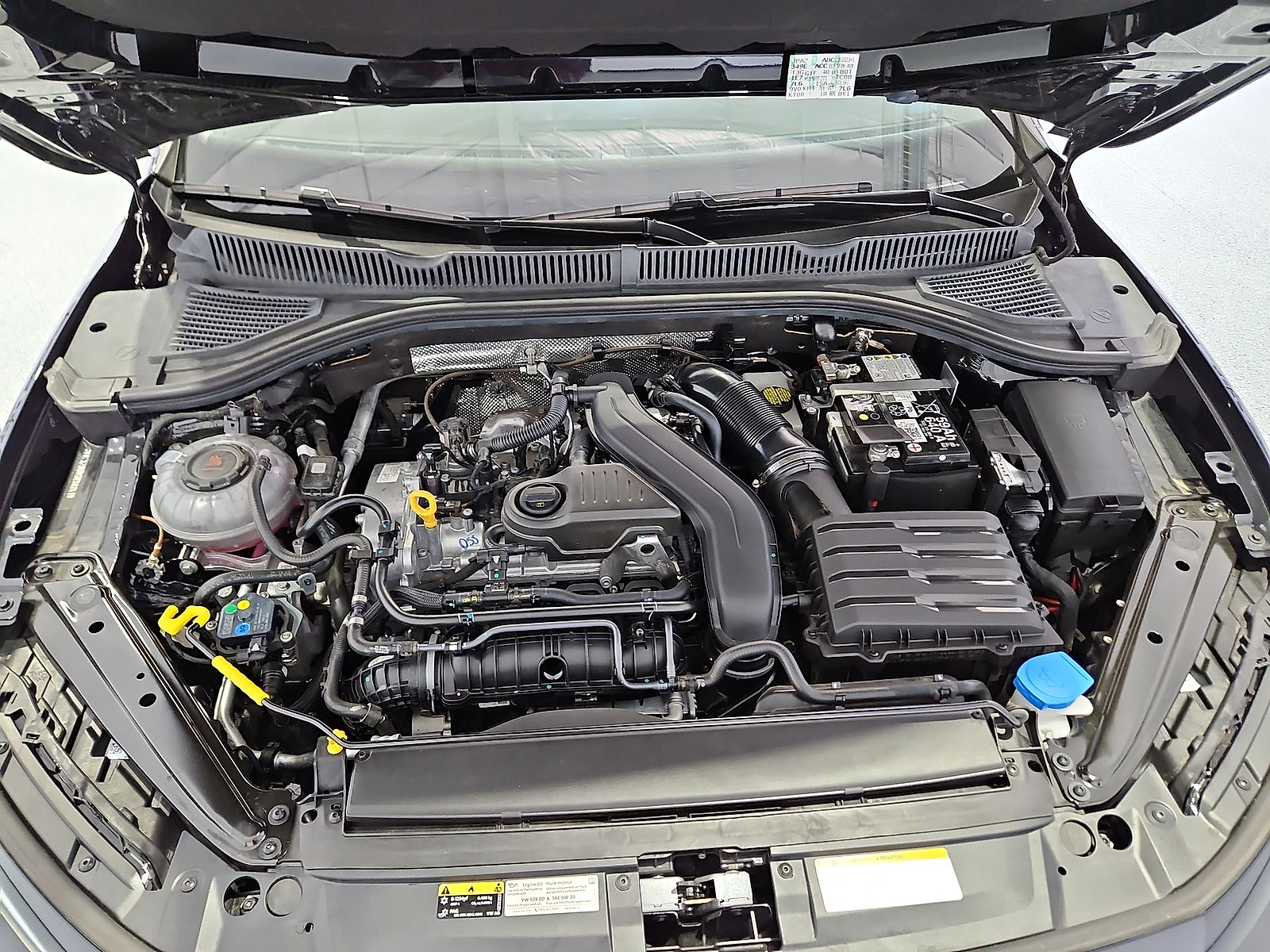 2025 Volkswagen Jetta 1.5T SE Deep Black at Bobby Duby Motors