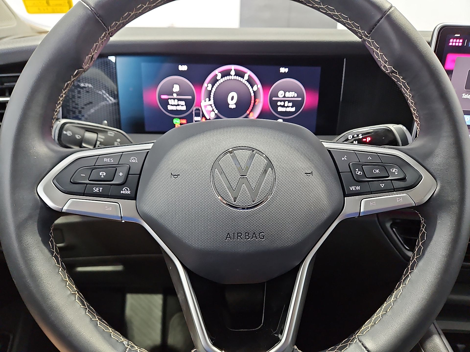 2025 Volkswagen Tiguan 2.0T SE Deep Black at Street VW of Amarillo