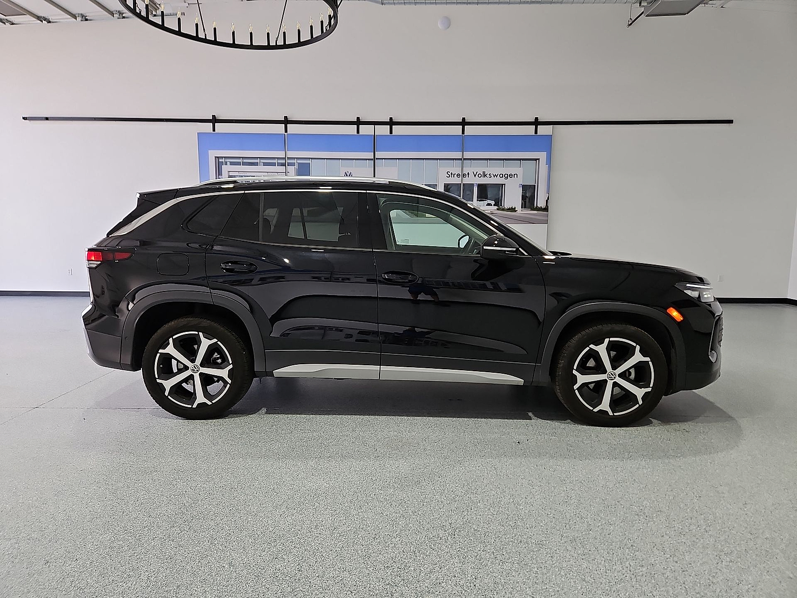2025 Volkswagen Tiguan 2.0T SE Deep Black at Street VW of Amarillo