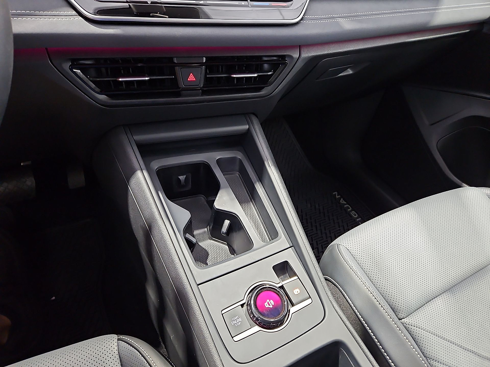 2025 Volkswagen Tiguan 2.0T SE Deep Black at Street VW of Amarillo