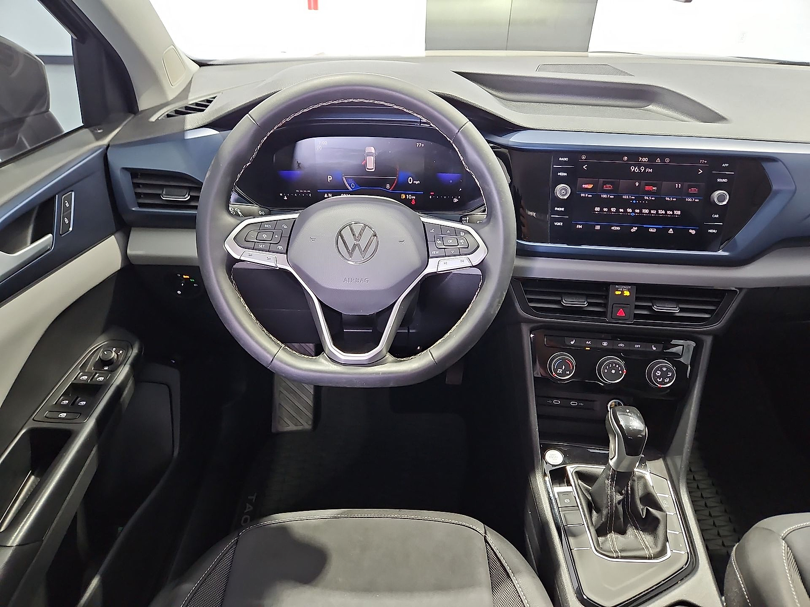 2023 Volkswagen Taos 1.5T SE Gray at Street VW of Amarillo