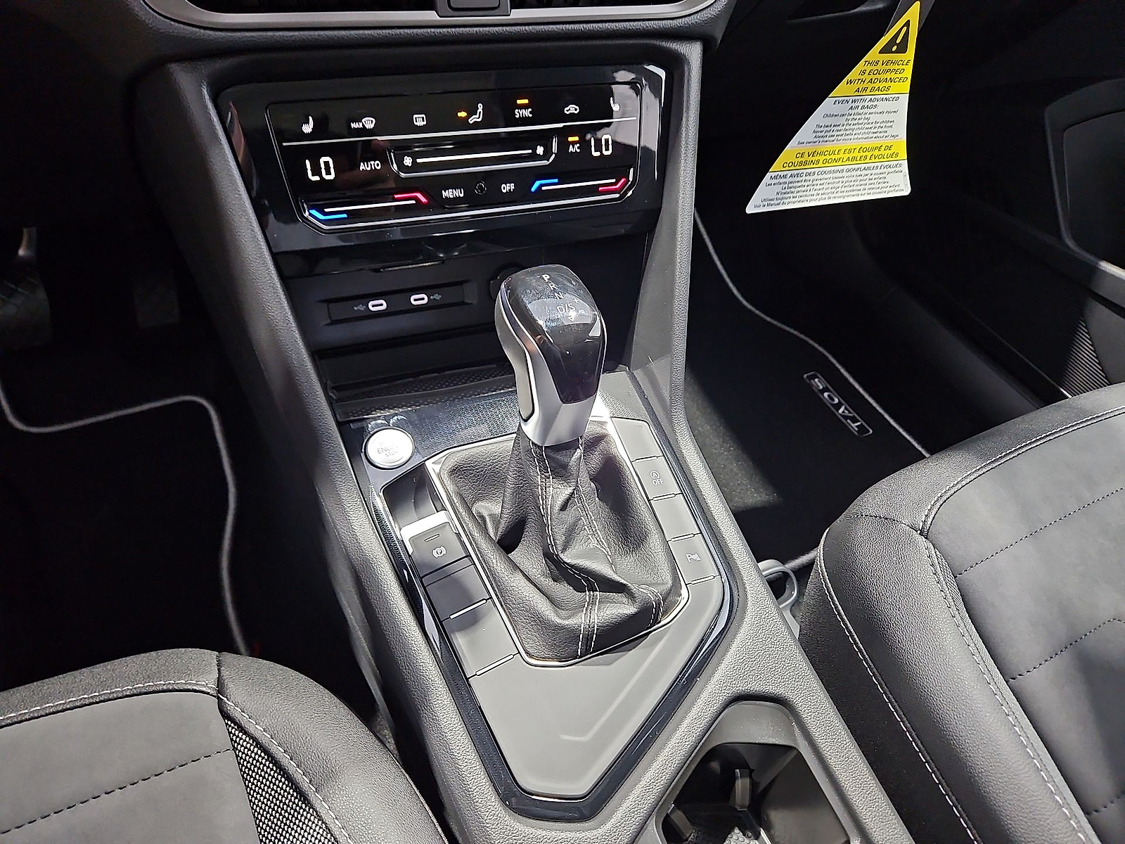 2026 Volkswagen Taos SE Black Deep Black Pearl at Street VW of Amarillo