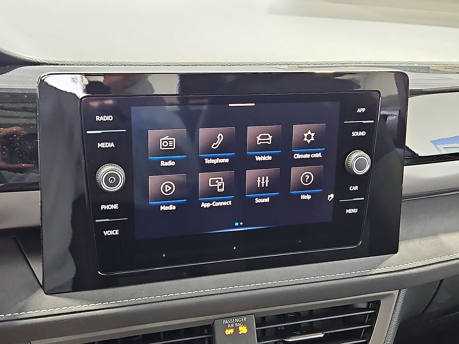 2026 Volkswagen Taos SE Black Deep Black Pearl at Street VW of Amarillo