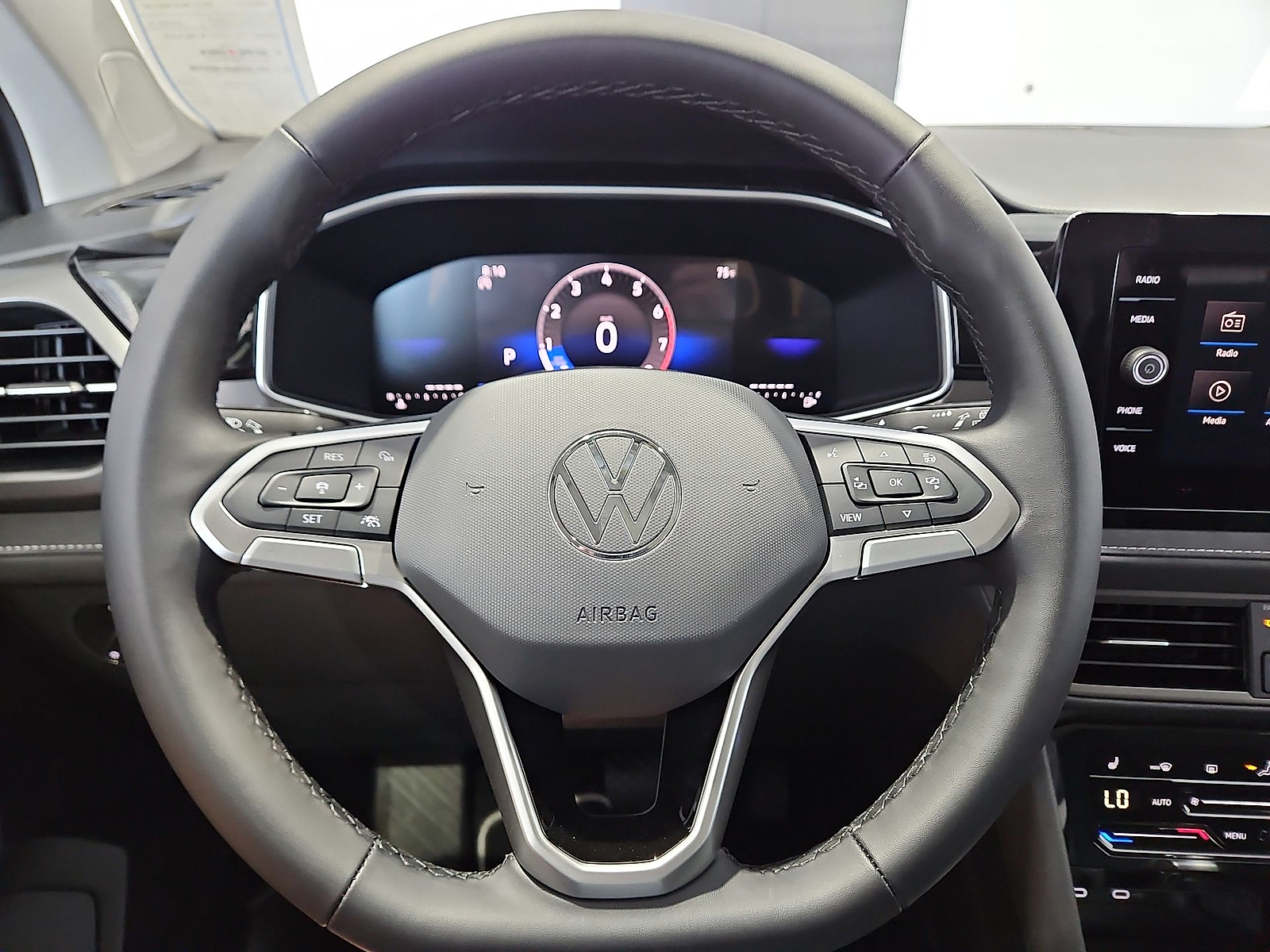 2026 Volkswagen Taos SE Black Deep Black Pearl at Street VW of Amarillo