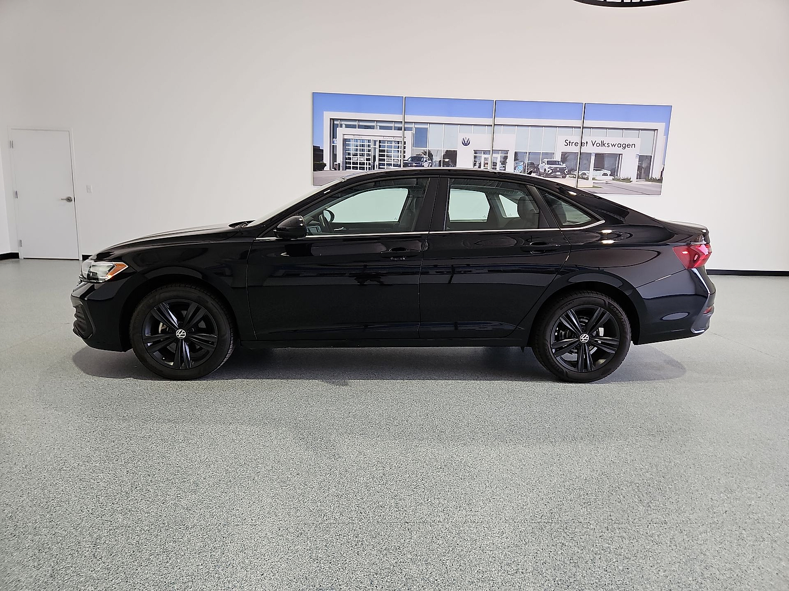 2024 Volkswagen Jetta 1.5T SE Deep Black at Bobby Duby Motors