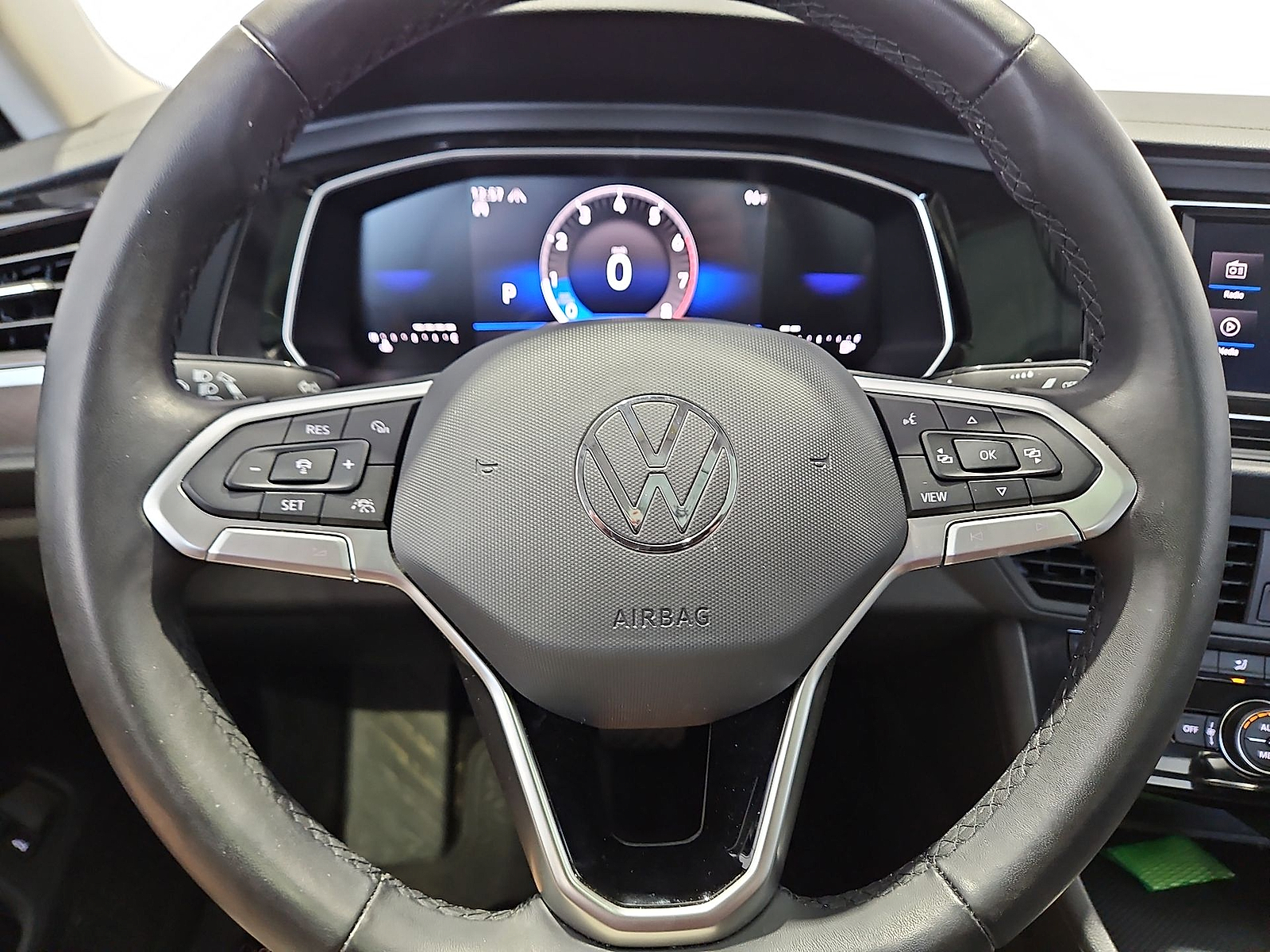 2024 Volkswagen Jetta 1.5T SE Deep Black at Bobby Duby Motors