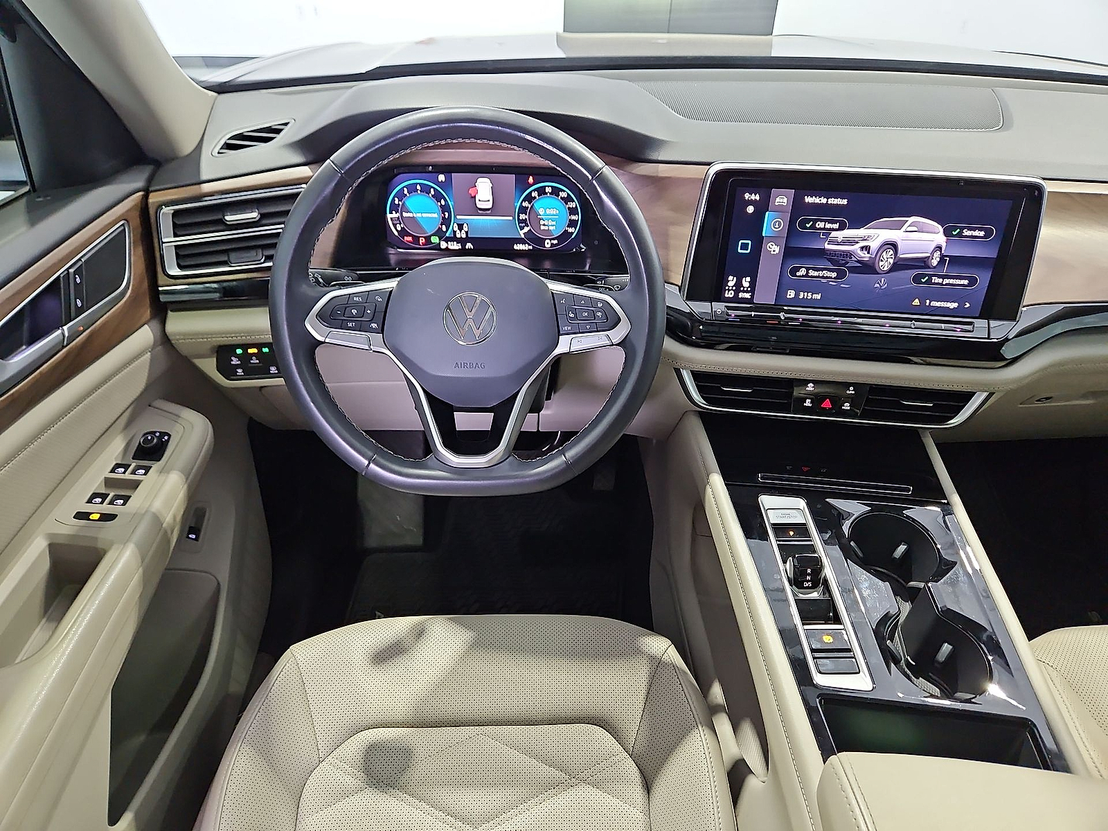 2024 Volkswagen Atlas 2.0T SE w/Technology Deep Black at Bobby Duby Motors