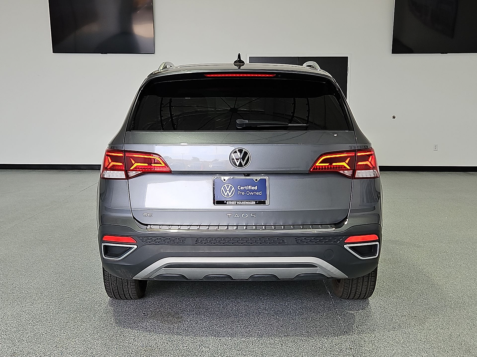 2023 Volkswagen Taos 1.5T SE Platinum Gray Metallic at Bobby Duby Motors