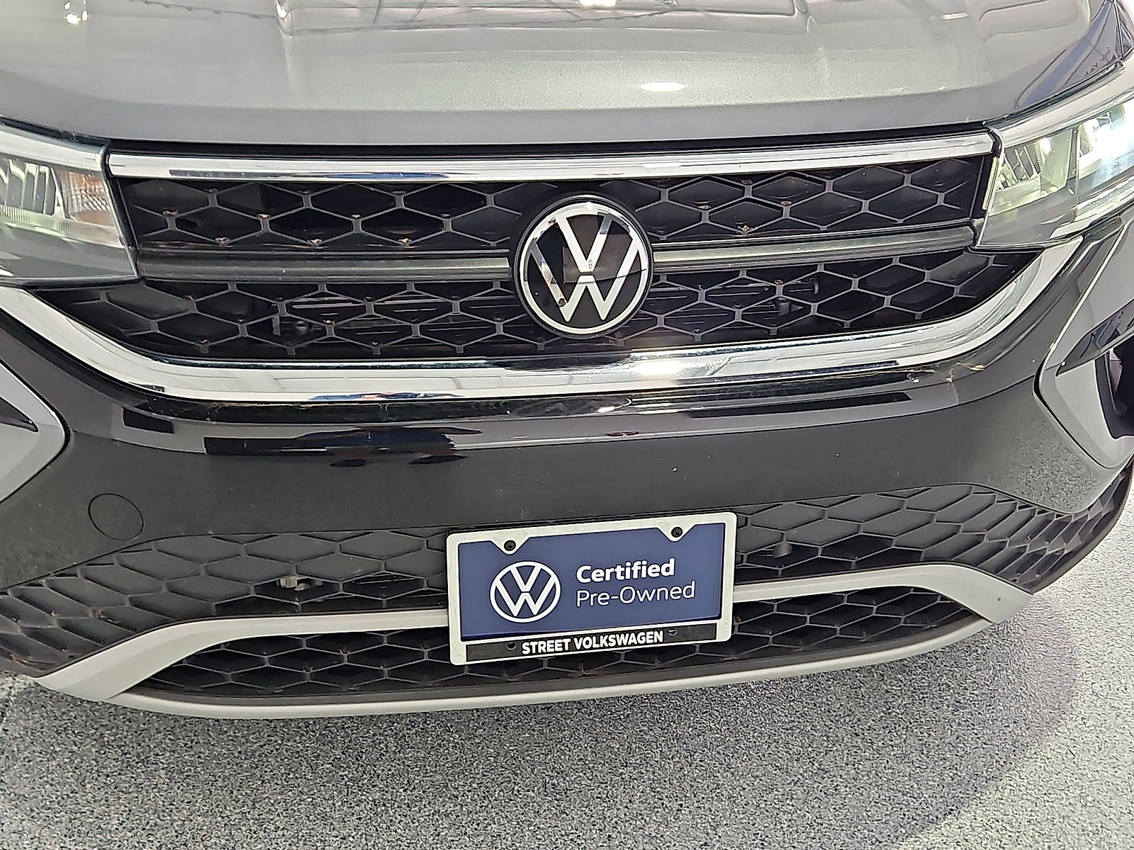 2023 Volkswagen Taos 1.5T SE Platinum Gray Metallic at Bobby Duby Motors
