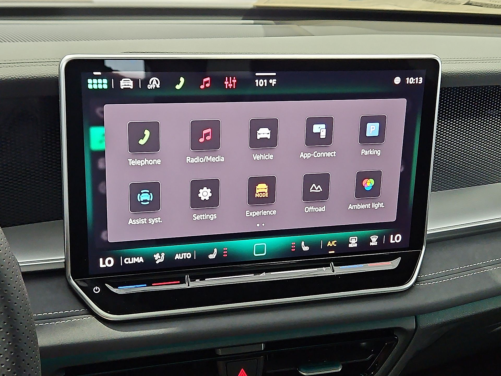 2026 Volkswagen Tiguan photo 19 of 22