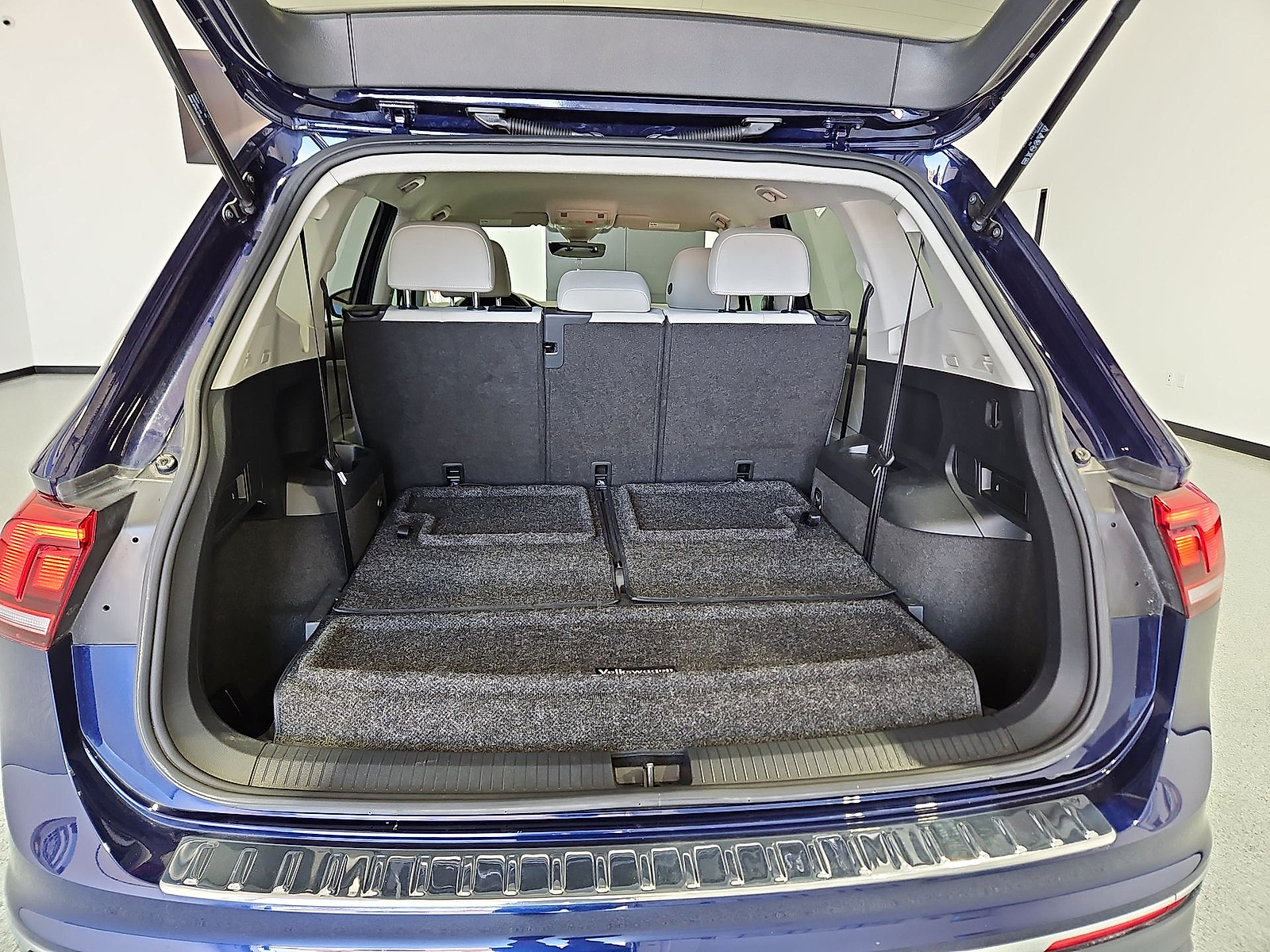 2023 Volkswagen Tiguan 2.0T SE Atlantic Blue Metallic at Street VW of Amarillo