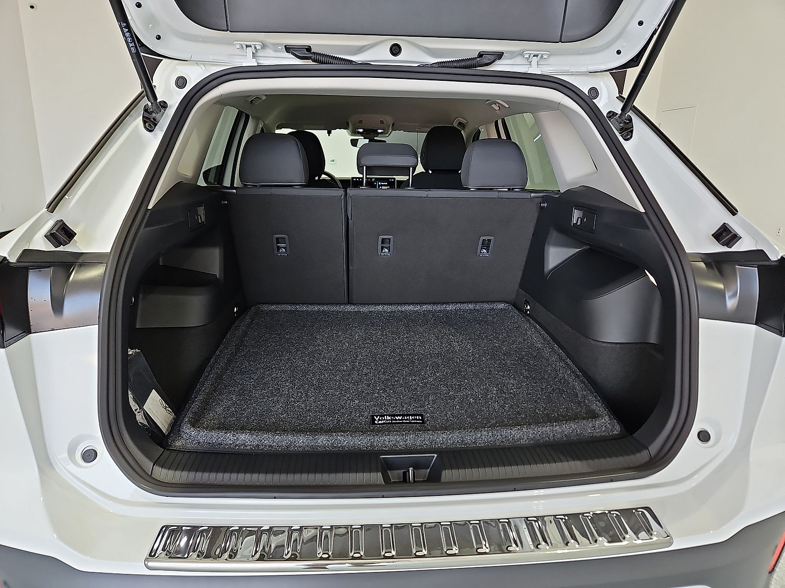 2026 Volkswagen Tiguan S Pure White at Street VW of Amarillo