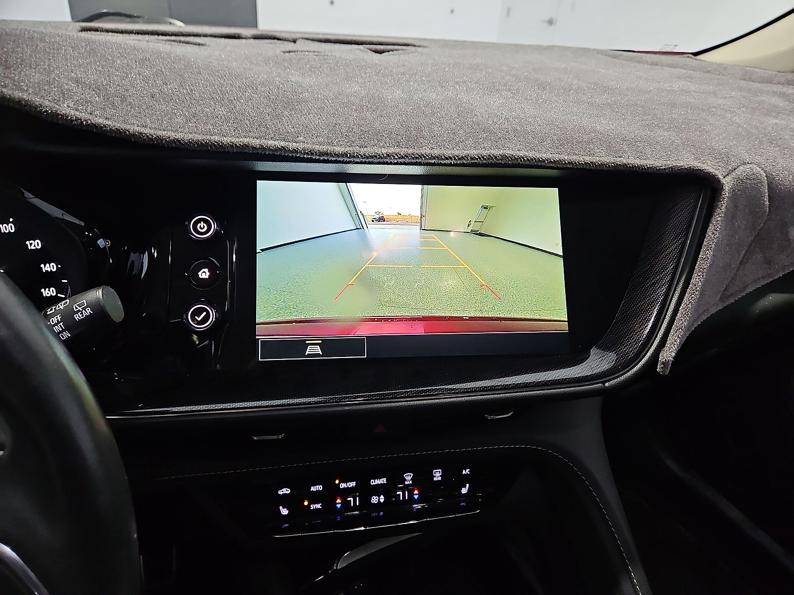 2023 Buick Envision photo 18 of 22