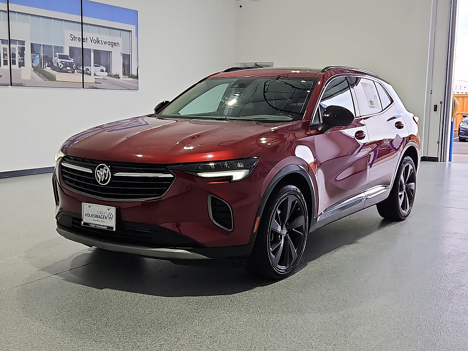 2023 Buick Envision photo 4 of 22