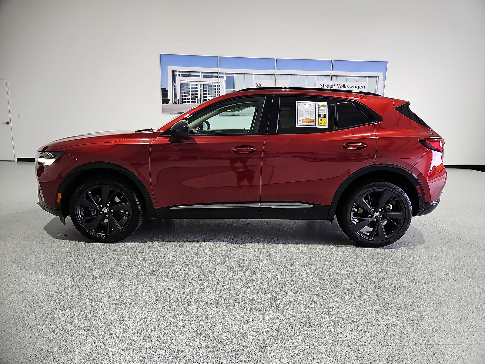 2023 Buick Envision photo 5 of 22