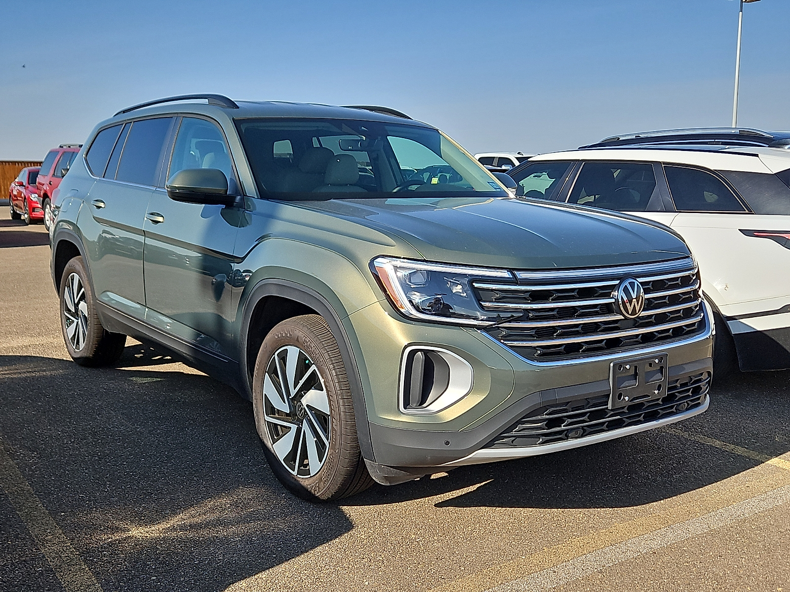 2026 Volkswagen Atlas SE with Technology - 3