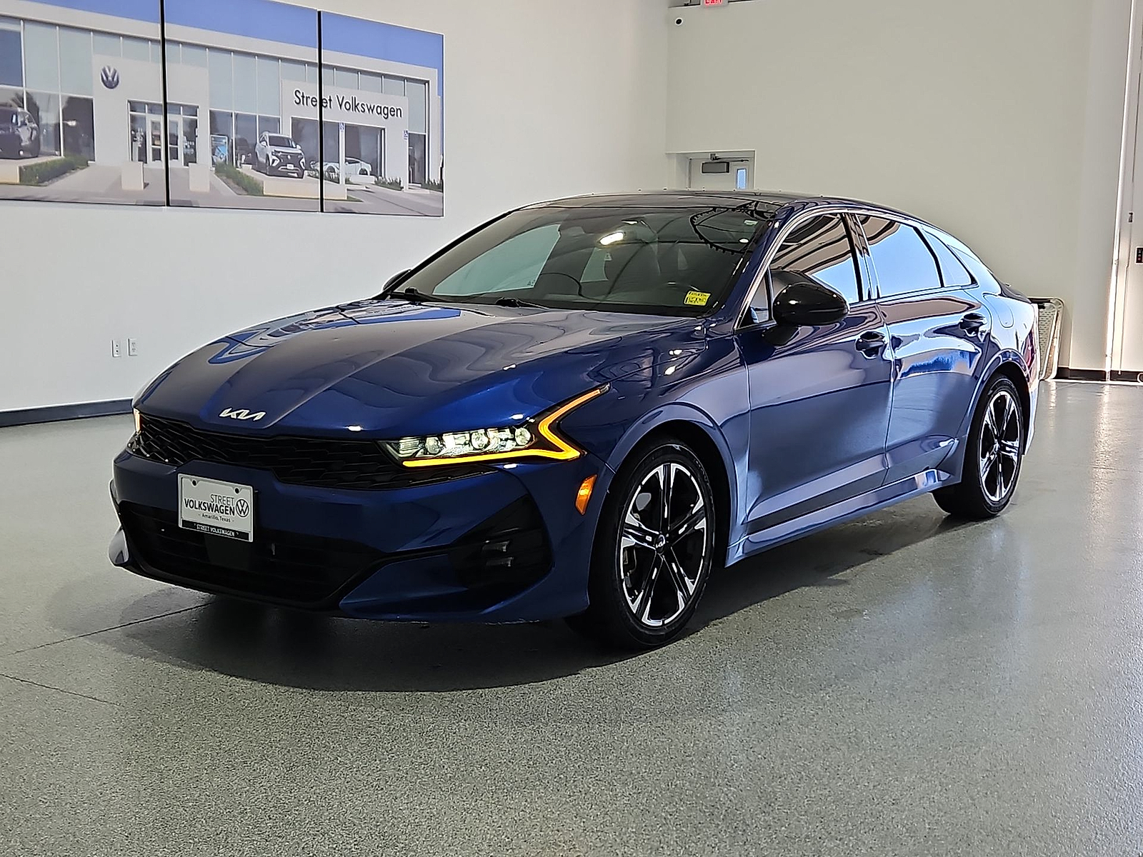 2023 Kia K5 GT-Line - 3