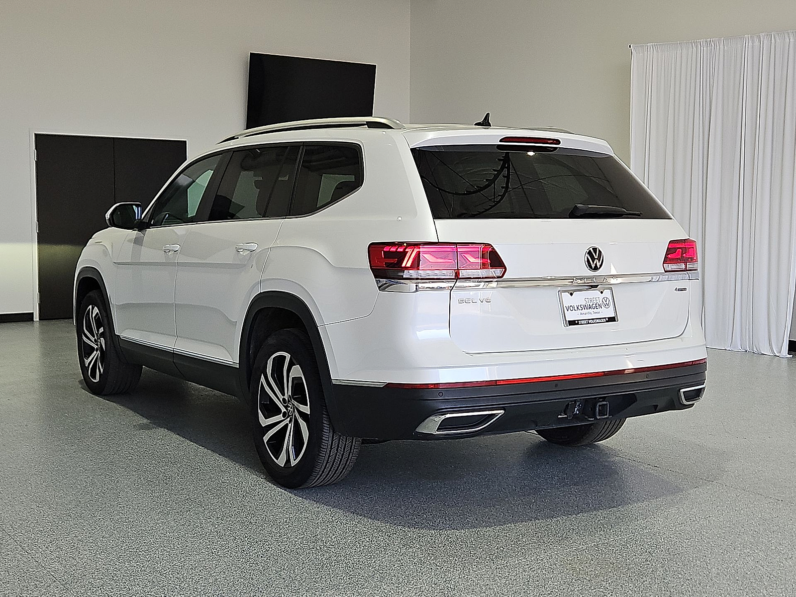2023 Volkswagen Atlas 3.6L V6 SEL - 5