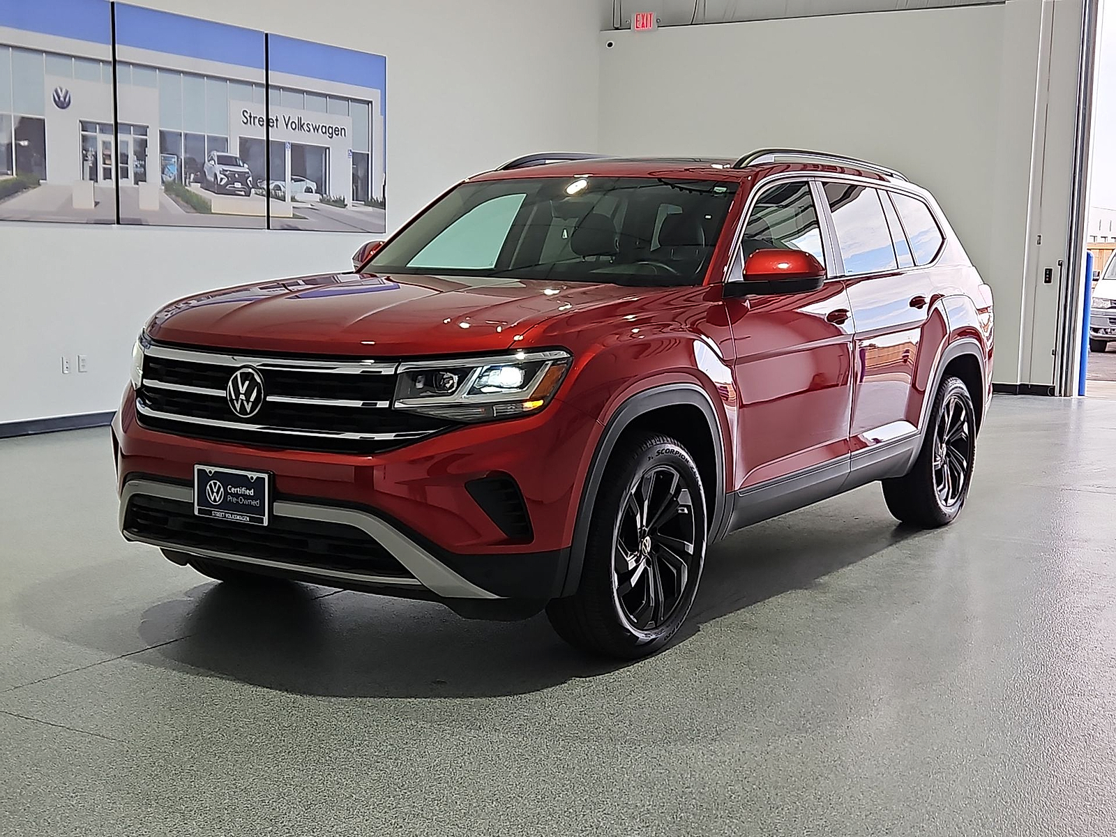 2023 Volkswagen Atlas 2.0T SE w/Technology Red Metallic at Street VW of Amarillo