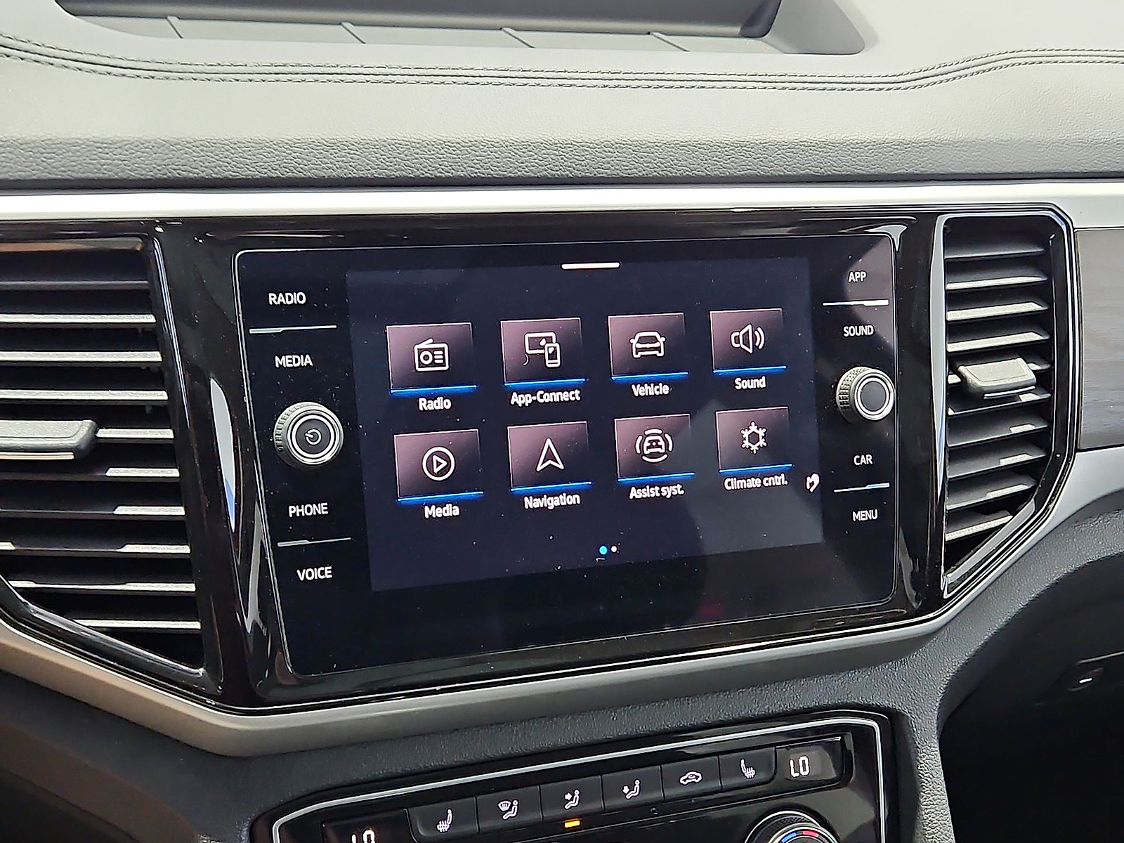 2023 Volkswagen Atlas 2.0T SE w/Technology Red Metallic at Street VW of Amarillo