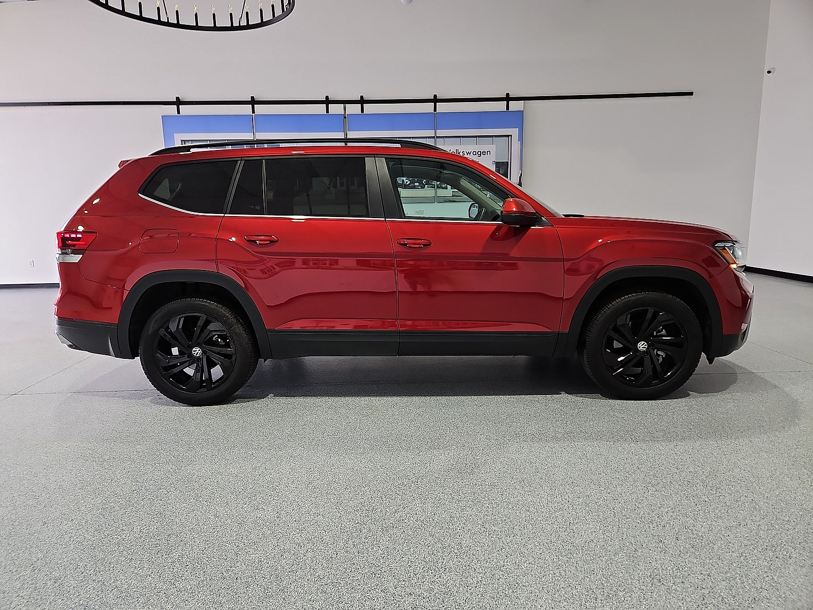 2023 Volkswagen Atlas 2.0T SE w/Technology Red Metallic at Street VW of Amarillo