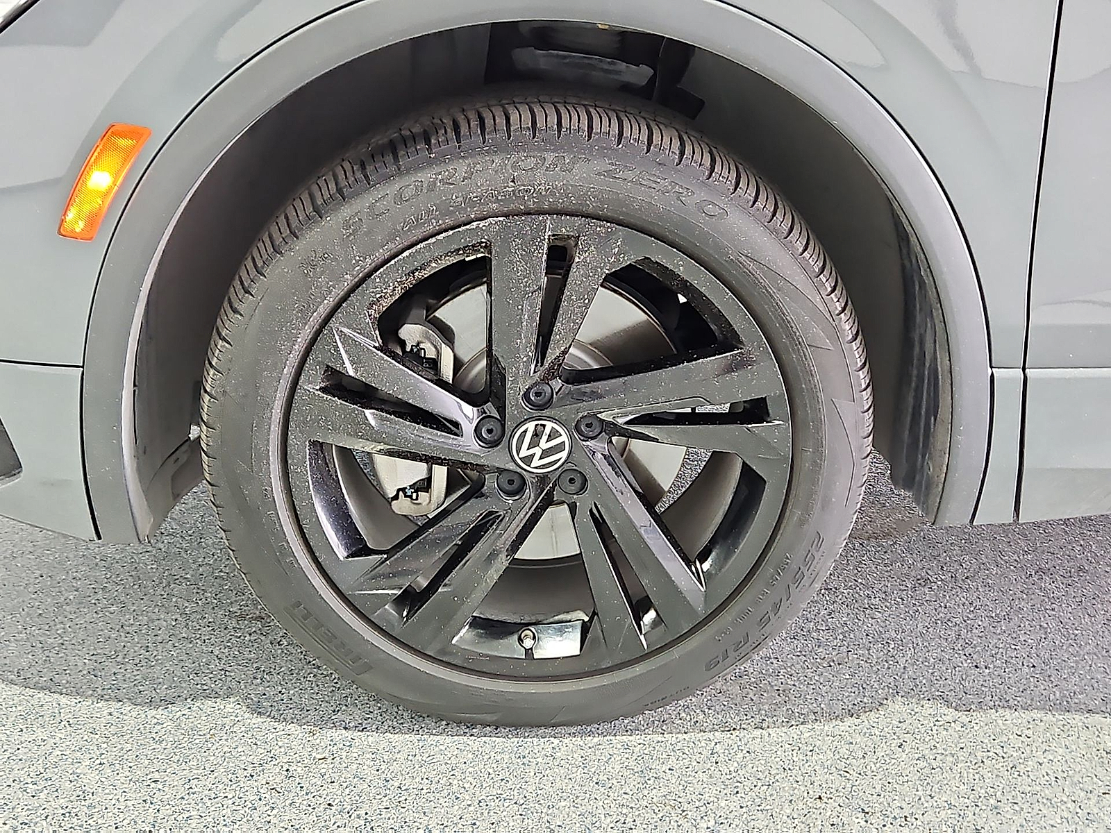 2023 Volkswagen Tiguan 2.0T SE R-Line Black - 10