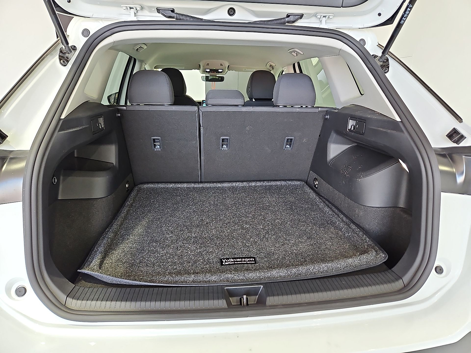2025 Volkswagen Tiguan 2.0T S Pure White at Street VW of Amarillo