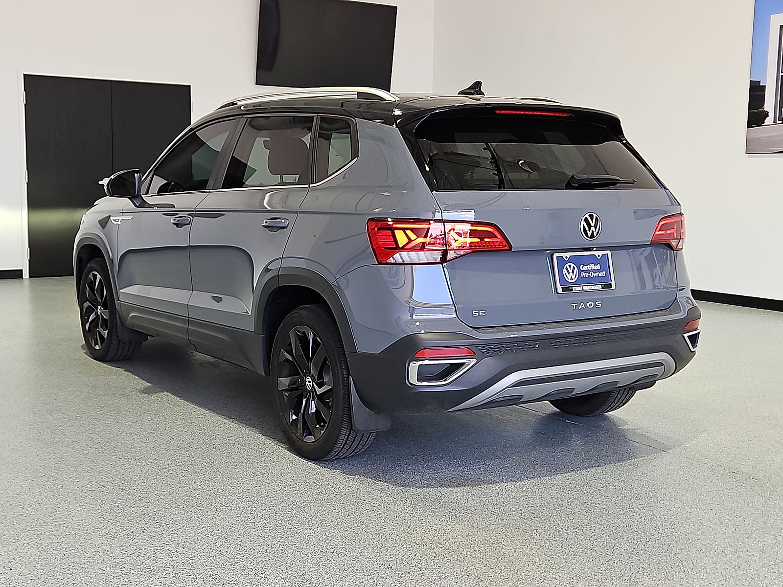 2023 Volkswagen Taos 1.5T SE Black at Street VW of Amarillo