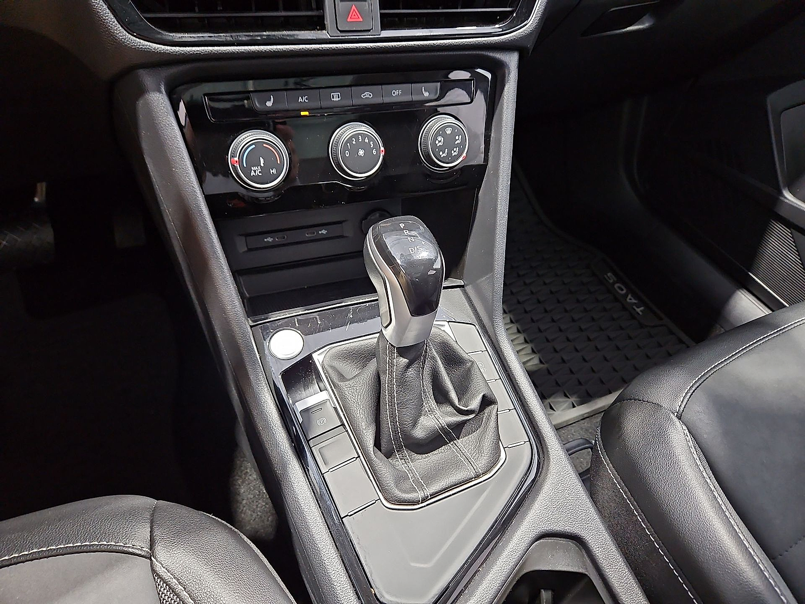 2023 Volkswagen Taos 1.5T SE Pure White at Street VW of Amarillo