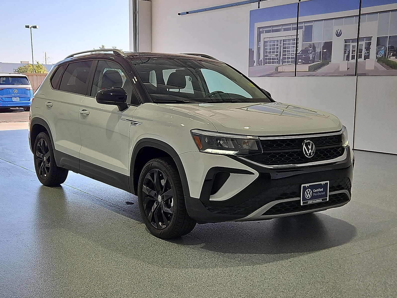2023 Volkswagen Taos 1.5T SE Pure White at Street VW of Amarillo