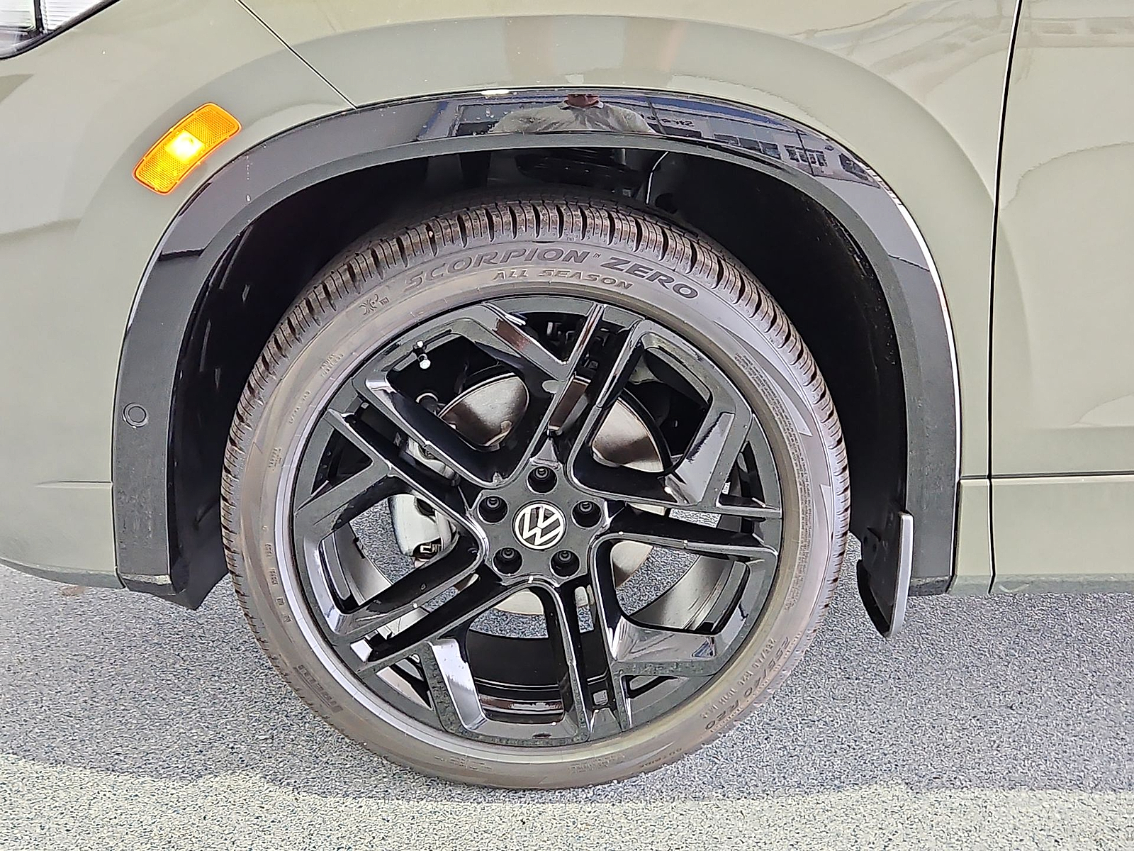 2026 Volkswagen Tiguan photo 11 of 22