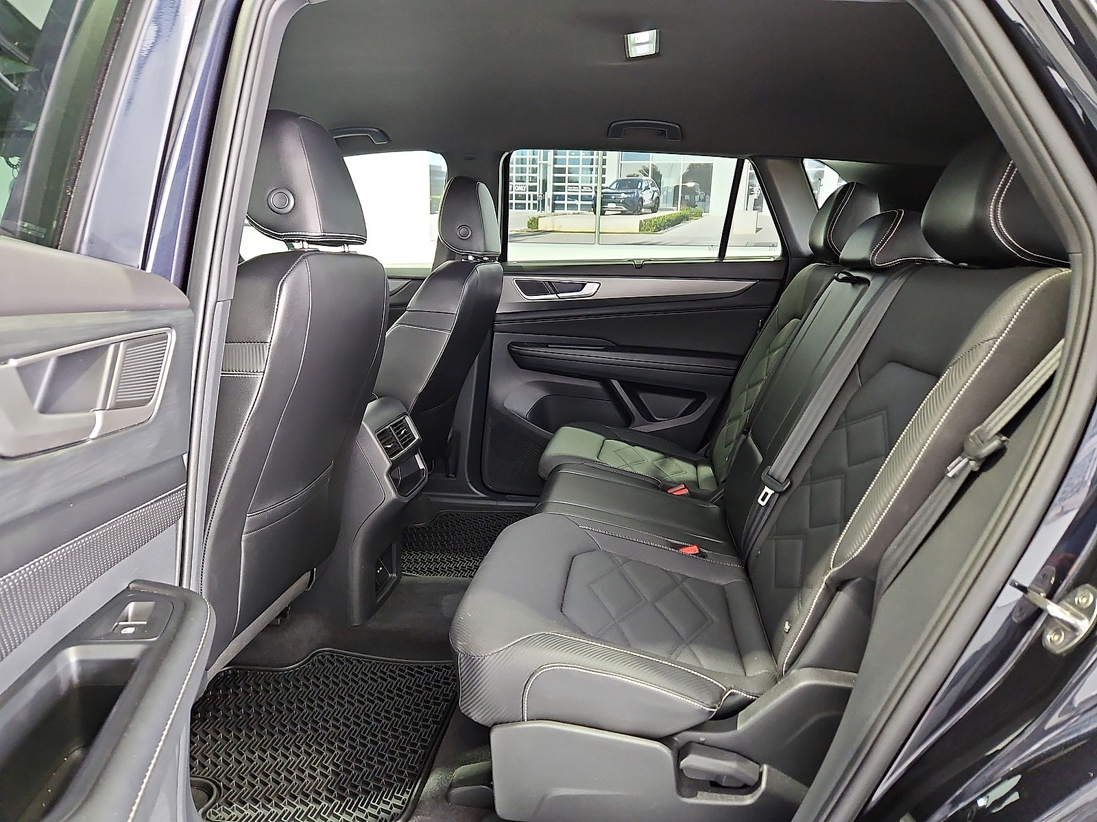 2024 Volkswagen Atlas Cross Sport 2.0T SE w/Technology Deep Black Pearl at Street VW of Amarillo