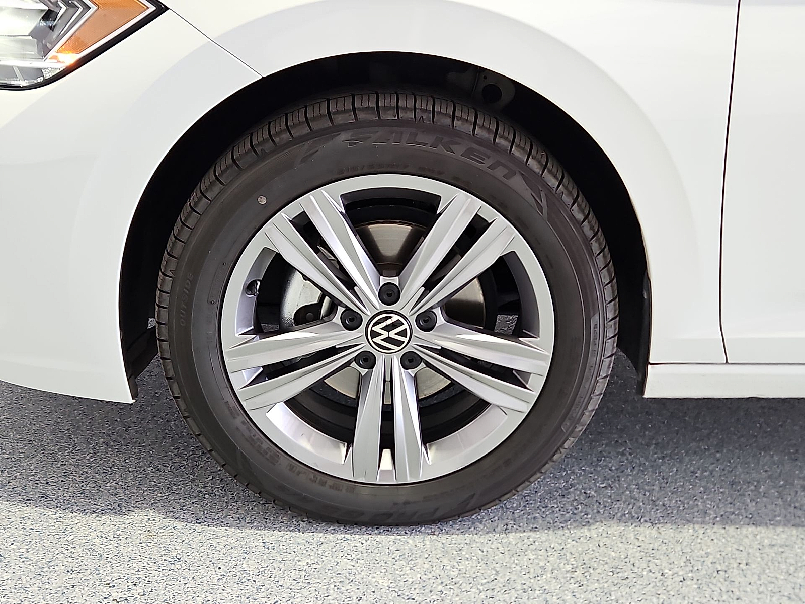 2023 Volkswagen Jetta 1.5T SE Opal White Pearl at Street VW of Amarillo