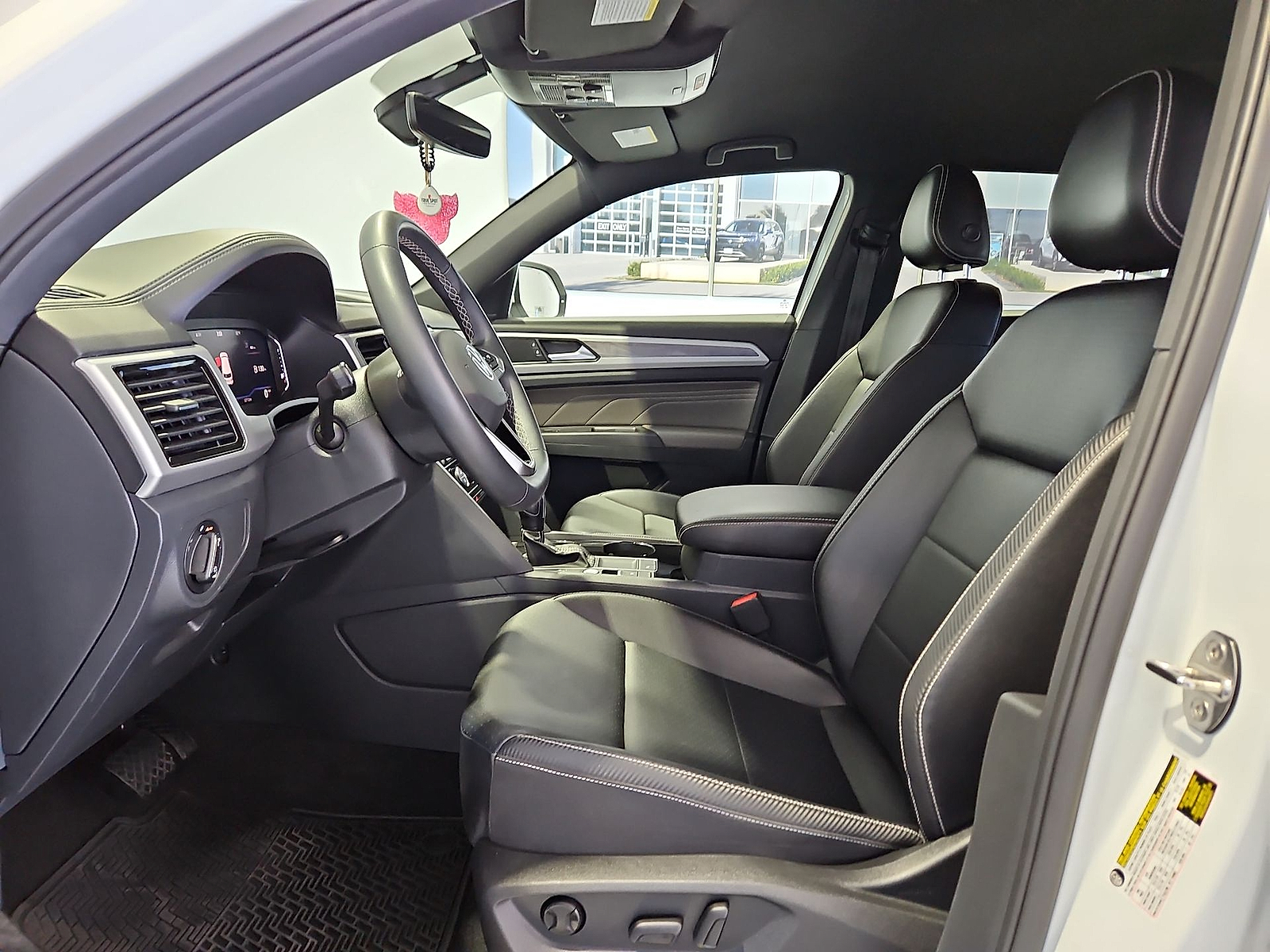 2023 Volkswagen Atlas Cross Sport 3.6L V6 SE w/Technology Pure White at Street VW of Amarillo
