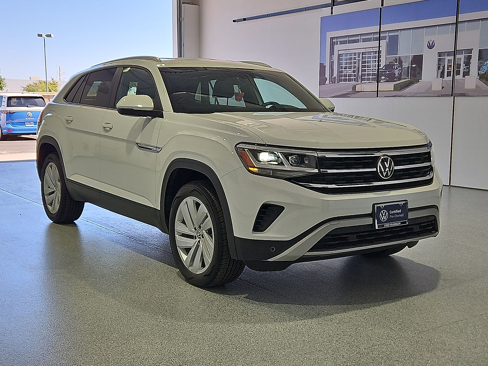2023 Volkswagen Atlas Cross Sport 3.6L V6 SE w/Technology Pure White at Street VW of Amarillo