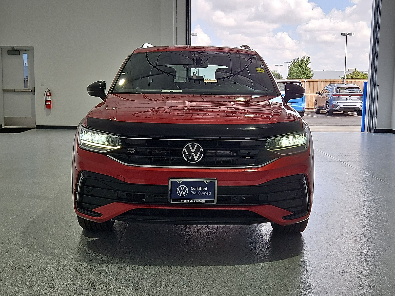 2024 Volkswagen Tiguan 2.0T SE R-Line Black Kings Red Metallic at Street VW of Amarillo
