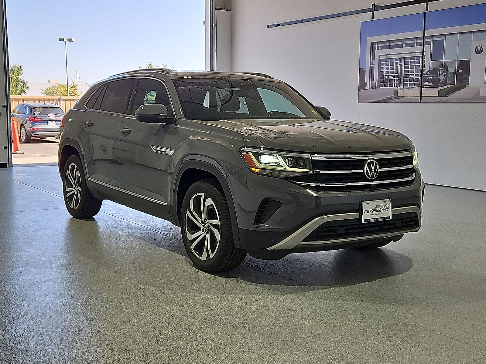 2021 Volkswagen Atlas Cross Sport 3.6L V6 SEL Premium Pure Gray at Bobby Duby Motors