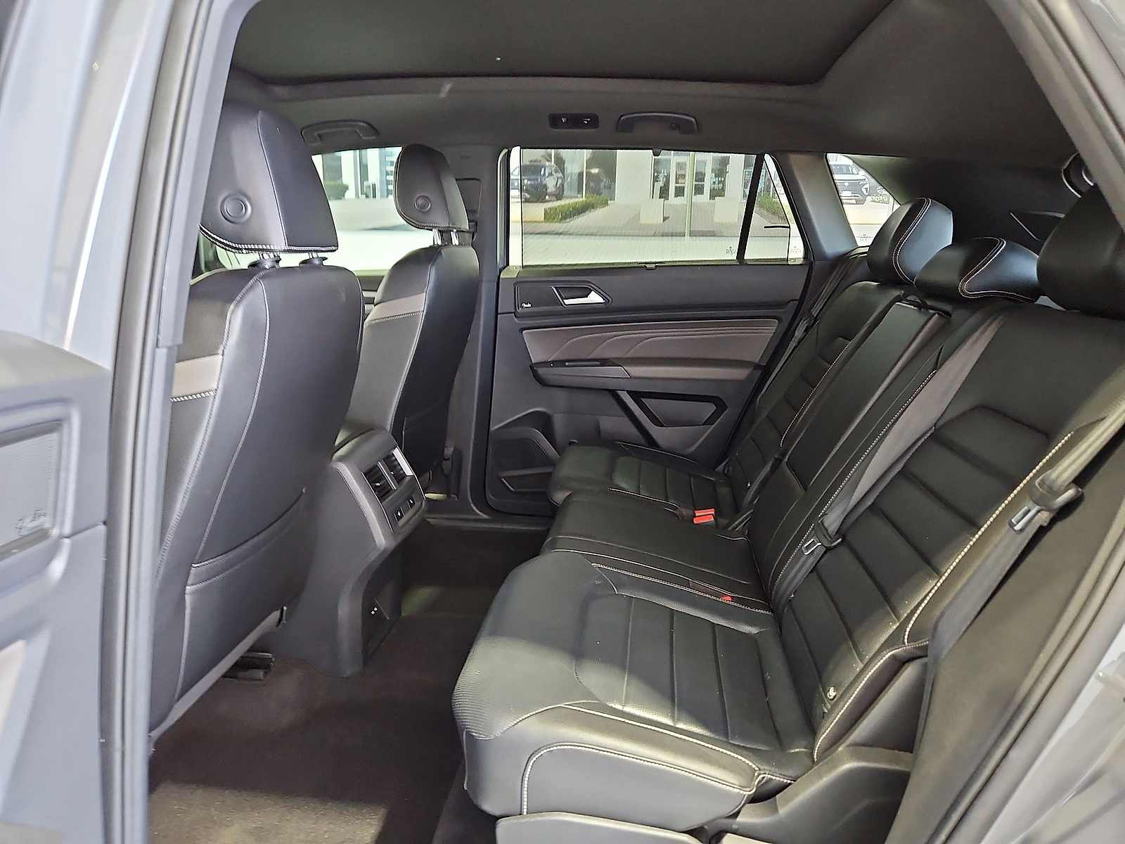 2021 Volkswagen Atlas Cross Sport 3.6L V6 SEL Premium Pure Gray at Bobby Duby Motors