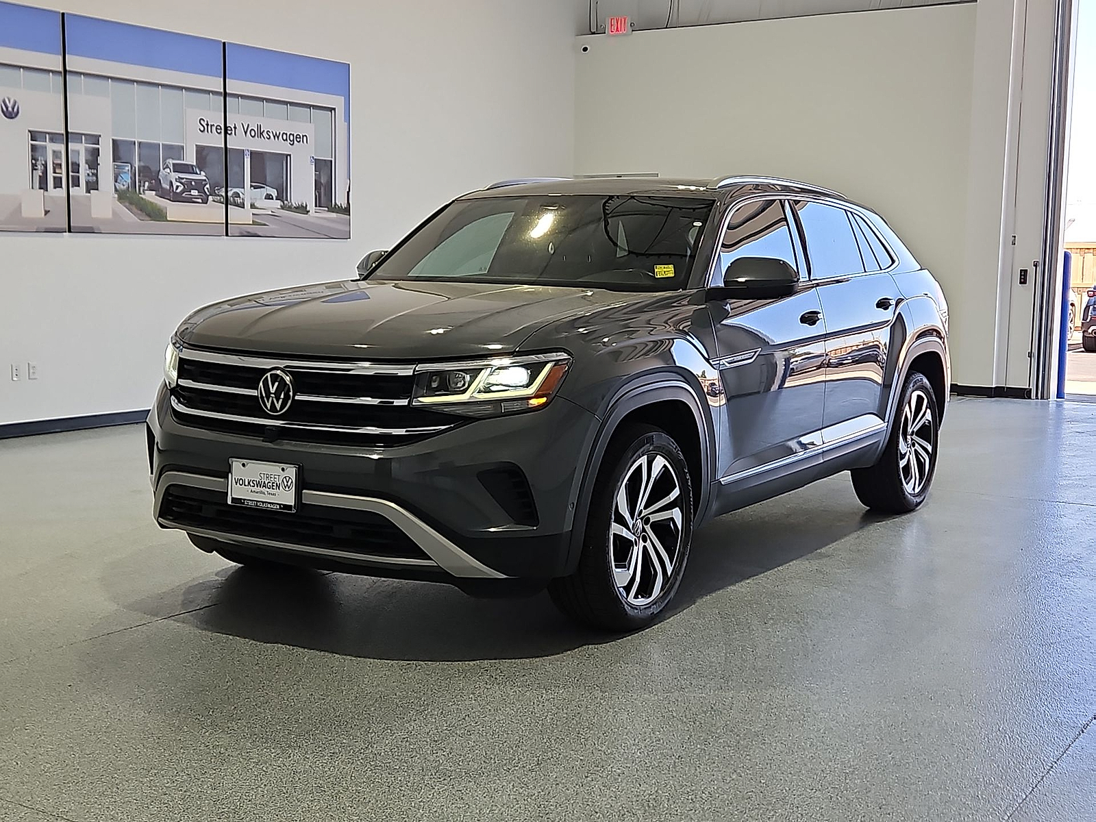 2021 Volkswagen Atlas Cross Sport 3.6L V6 SEL Premium Pure Gray at Bobby Duby Motors