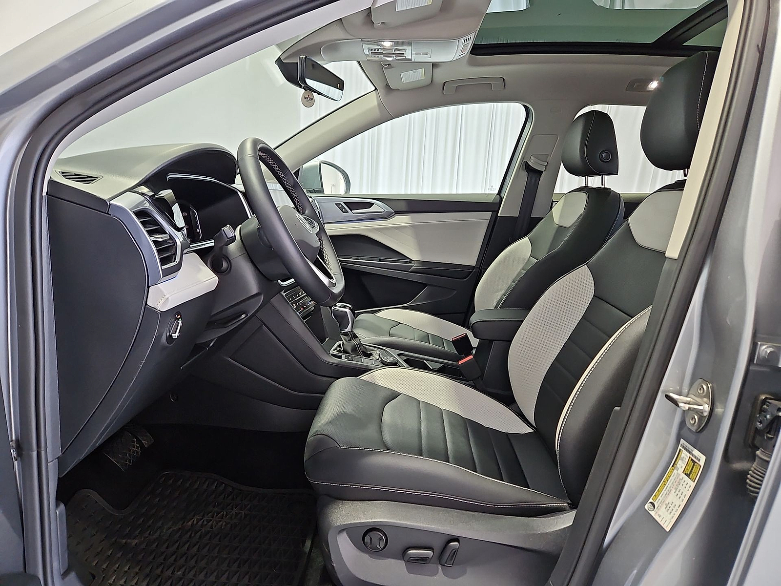 2025 Volkswagen Taos 1.5T SEL Silver Metallic at Street VW of Amarillo