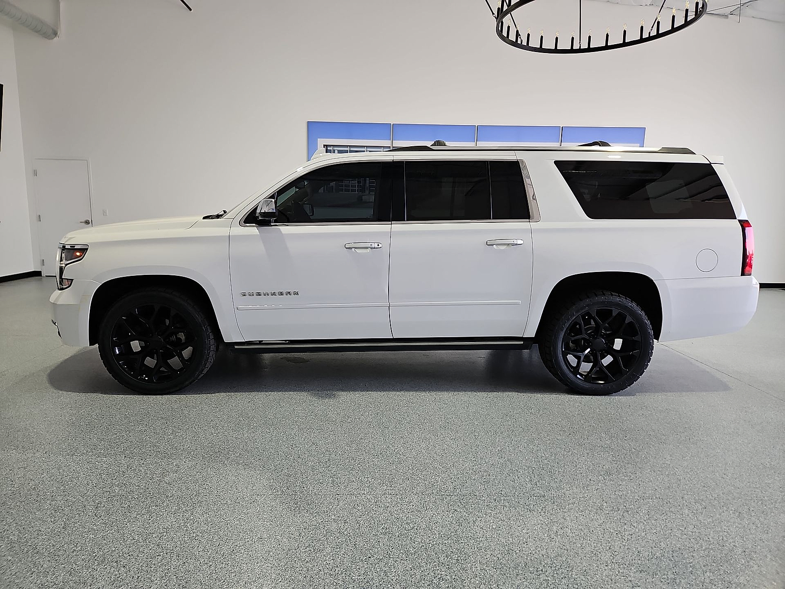 2018 Chevrolet Suburban Premier Summit White at Bobby Duby Motors