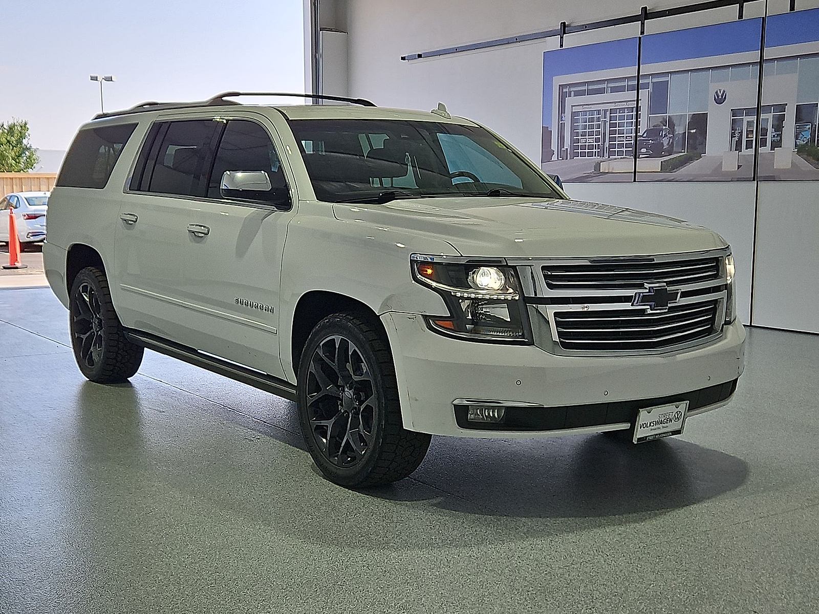 2018 Chevrolet Suburban Premier Summit White at Bobby Duby Motors