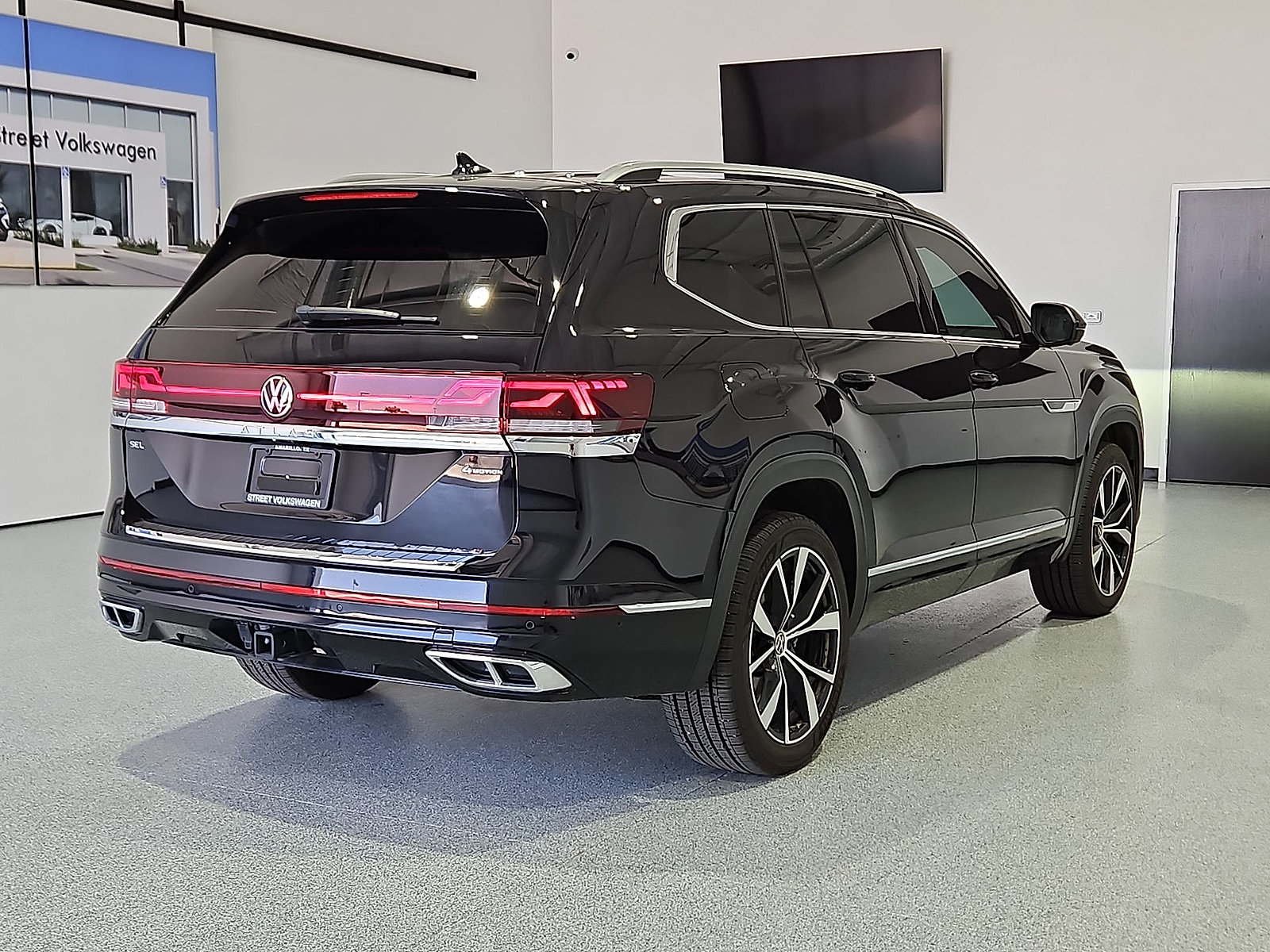 2024 Volkswagen Atlas 2.0T SEL Premium R-Line Deep Black at Bobby Duby Motors