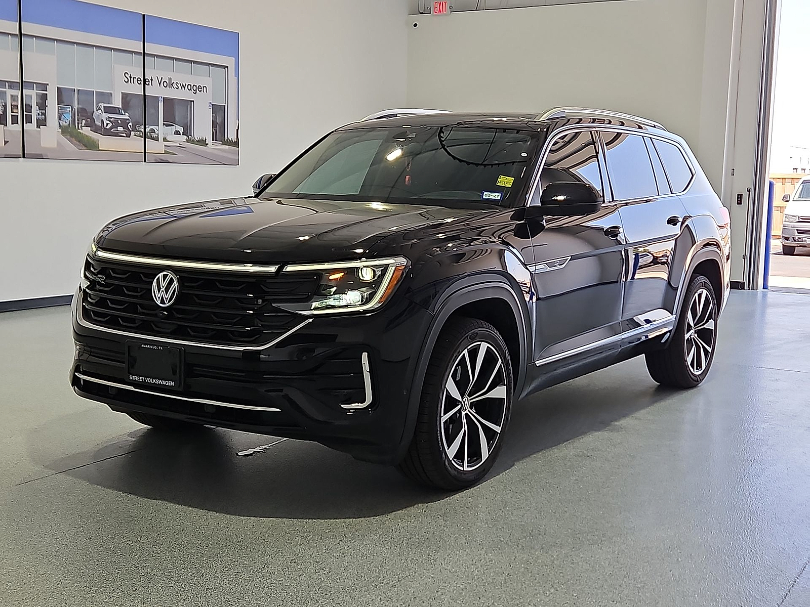 2024 Volkswagen Atlas 2.0T SEL Premium R-Line Deep Black at Bobby Duby Motors