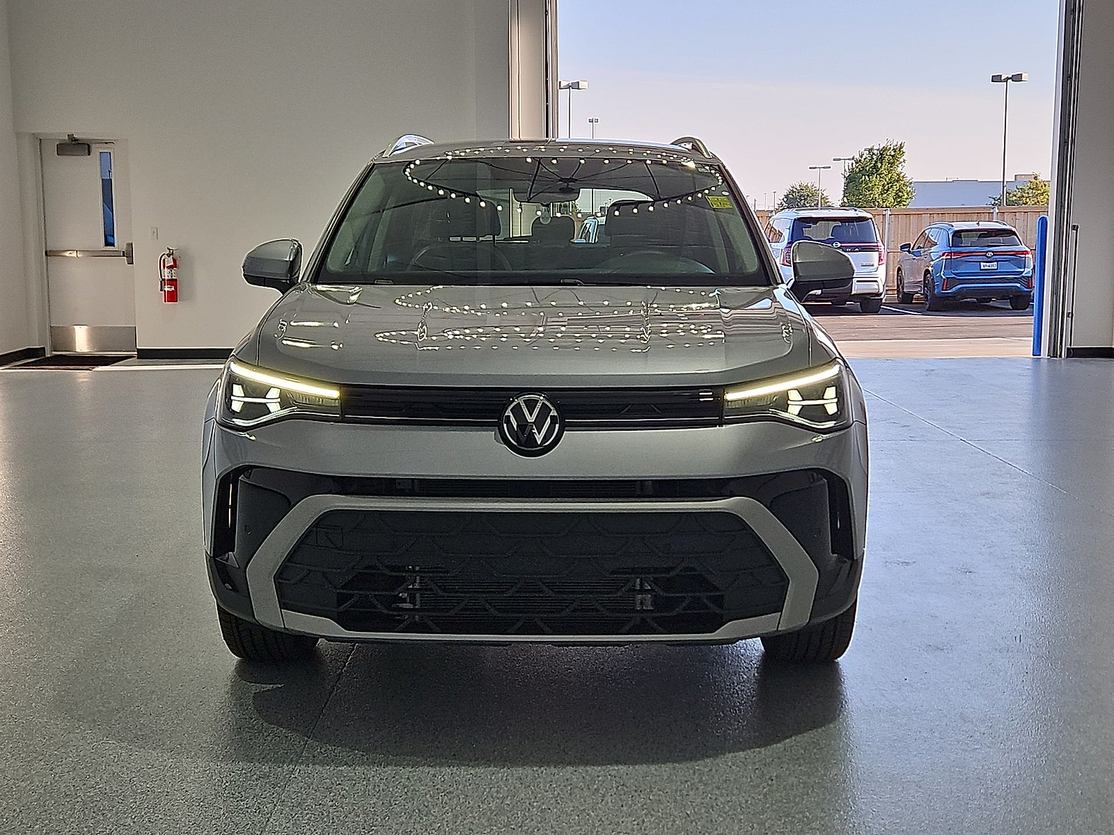 2025 Volkswagen Taos 1.5T SE Silver Metallic at Street VW of Amarillo