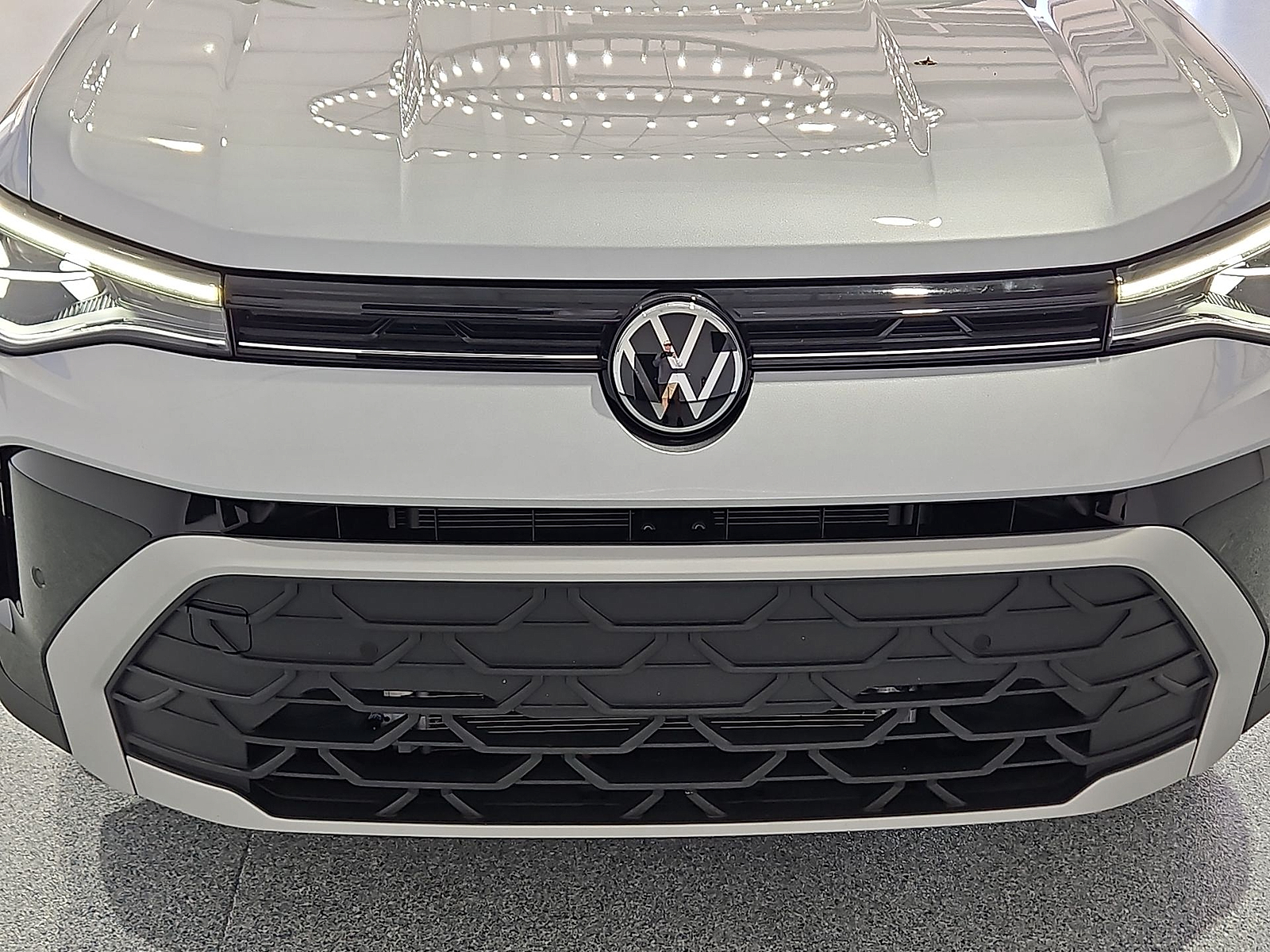 2025 Volkswagen Taos 1.5T SE Silver Metallic at Street VW of Amarillo