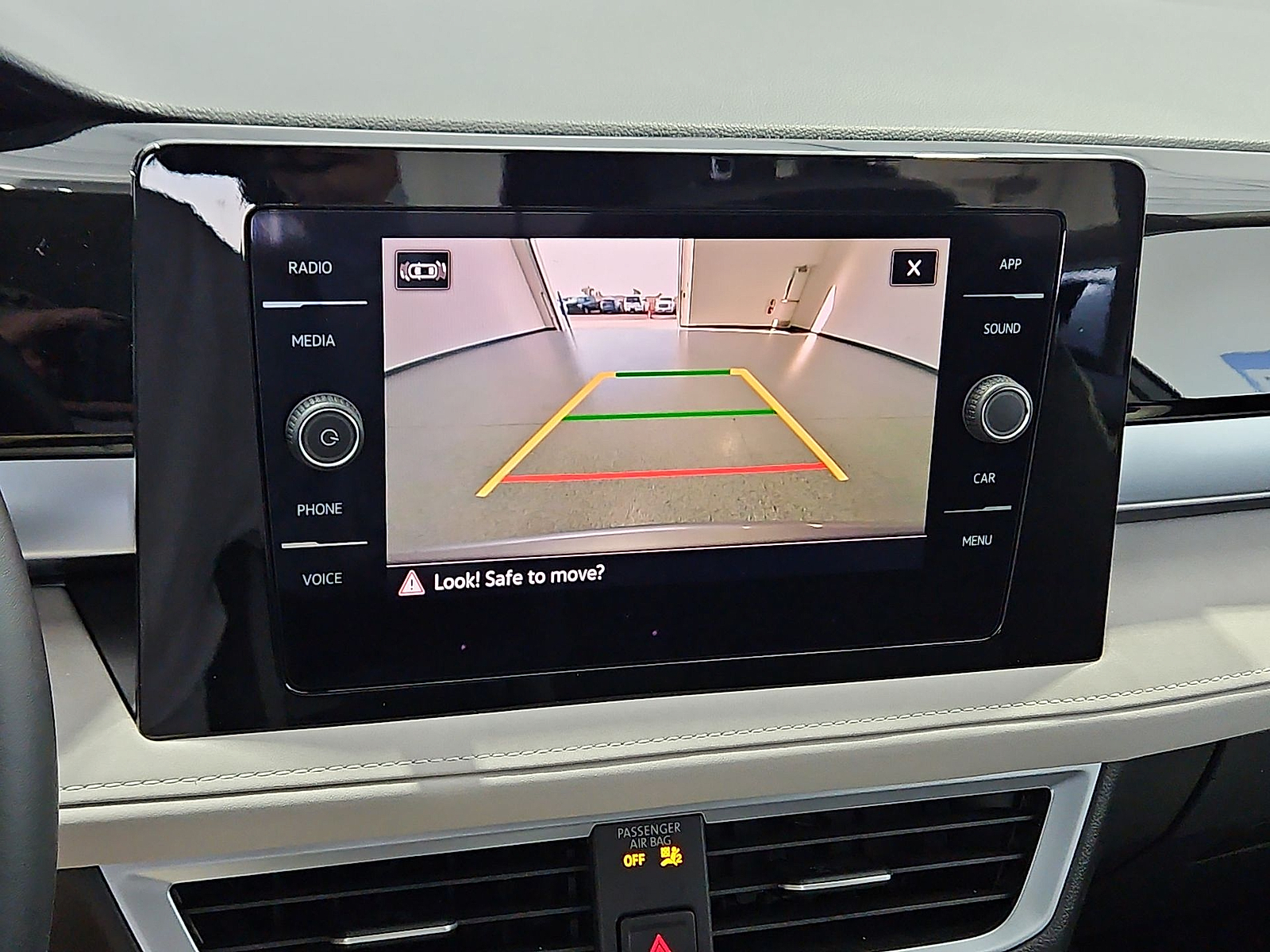 2025 Volkswagen Taos 1.5T SE Silver Metallic at Street VW of Amarillo