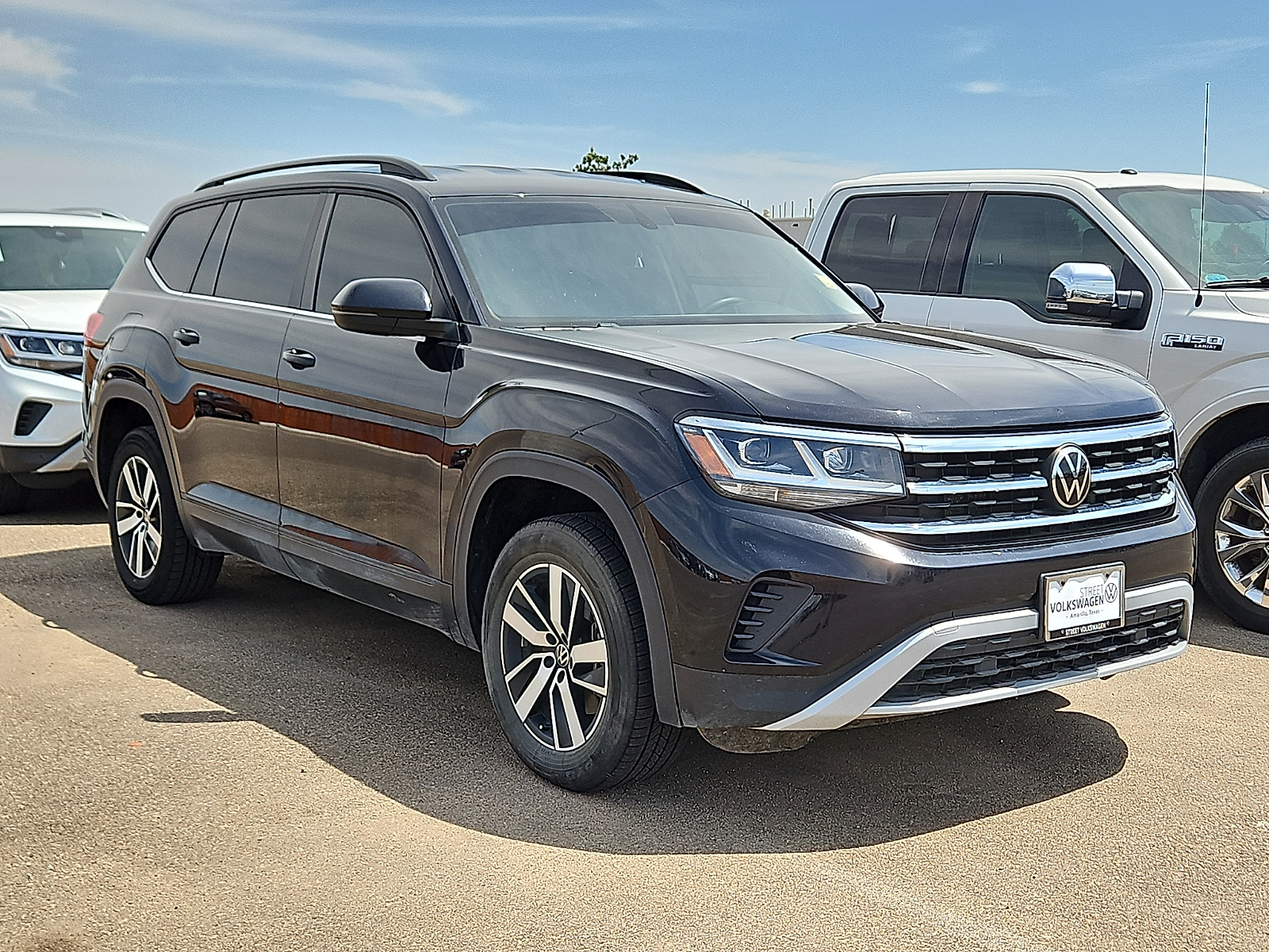2023 Volkswagen Atlas 2.0T SE Deep Black at Street VW of Amarillo