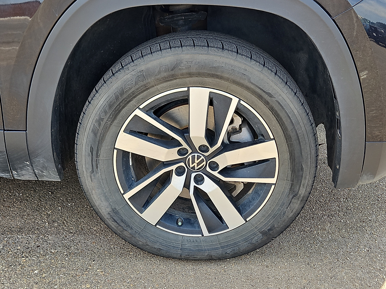 2023 Volkswagen Atlas 2.0T SE Deep Black at Street VW of Amarillo