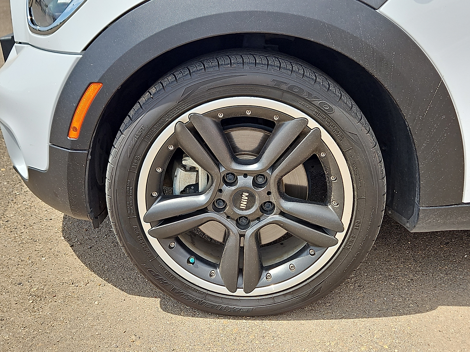 2016 MINI Countryman Cooper S - 1